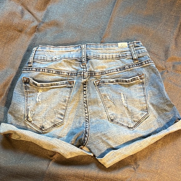 KANCAN Jean shorts - Picture 4 of 4